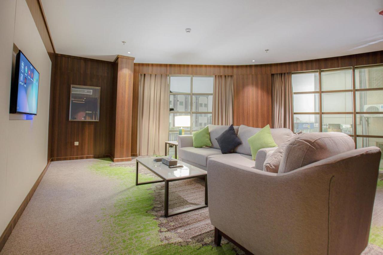 Azar Hotel Ahad Rafidah Exteriér fotografie