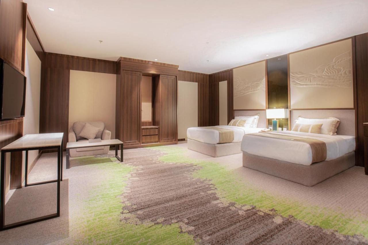 Azar Hotel Ahad Rafidah Exteriér fotografie