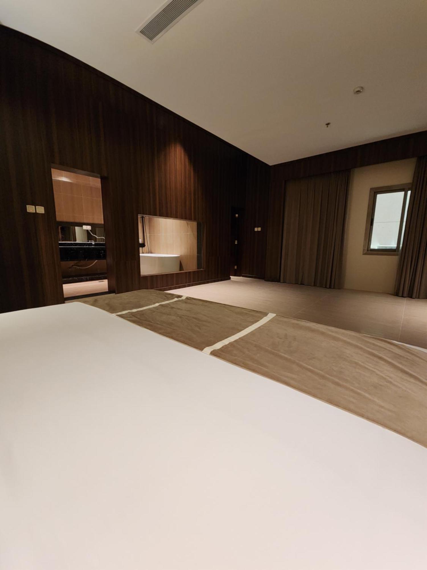 Azar Hotel Ahad Rafidah Exteriér fotografie