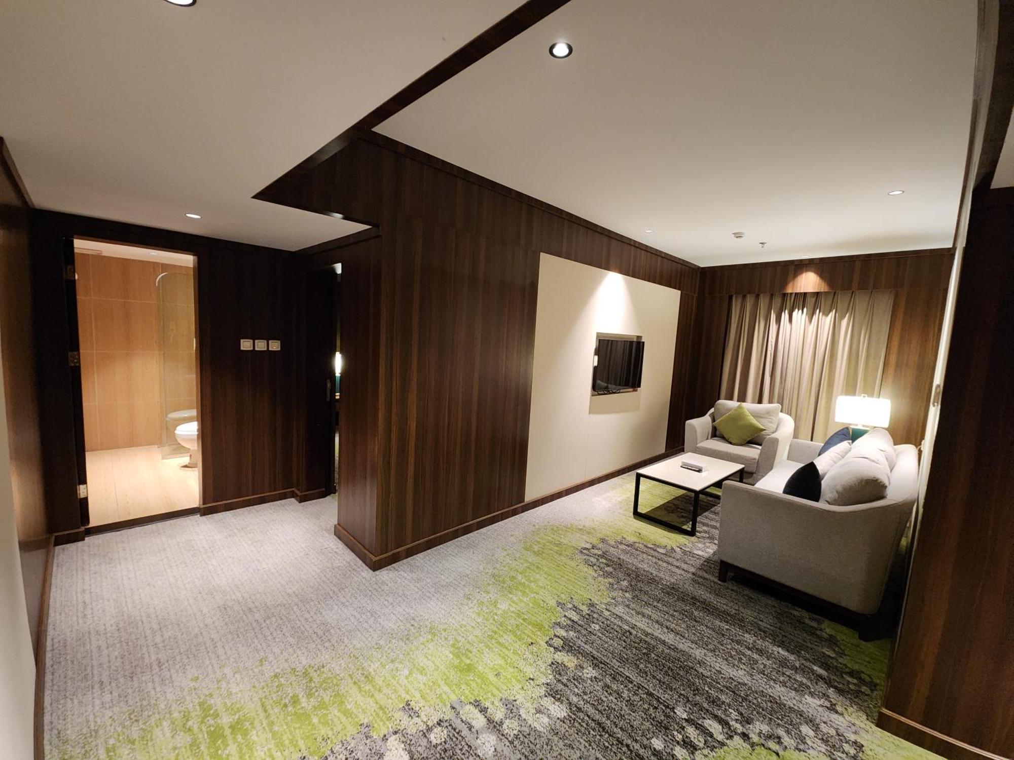 Azar Hotel Ahad Rafidah Exteriér fotografie